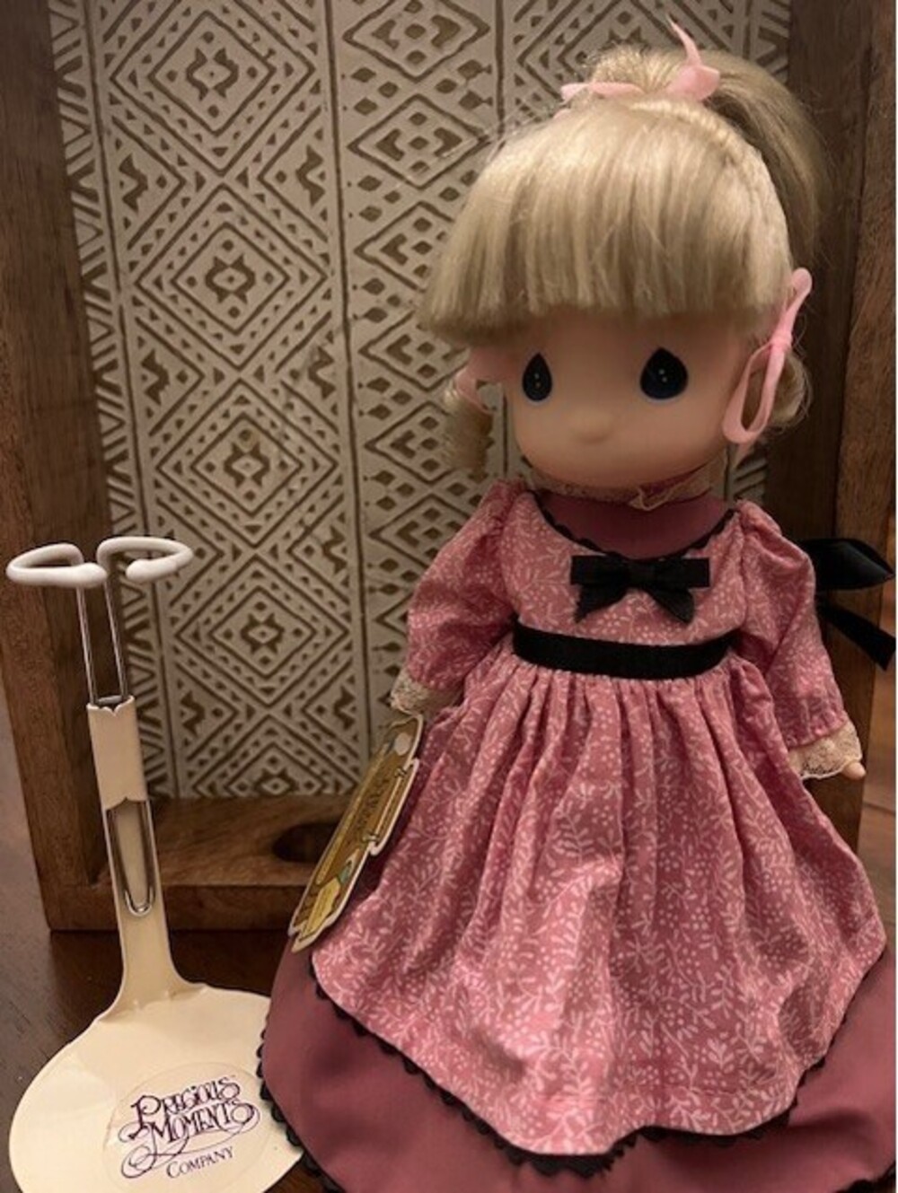 VTG 1989 Precious Moments Children of the World Carla America Doll in Porcelain